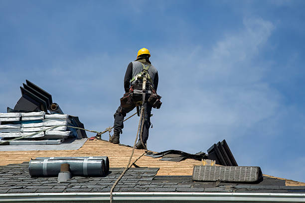 Professional Gutter Installation technician working in Buena Vista, MI
